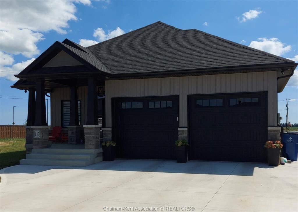 Property Photo: 76 Bloomington Way ON N7L 0H2
