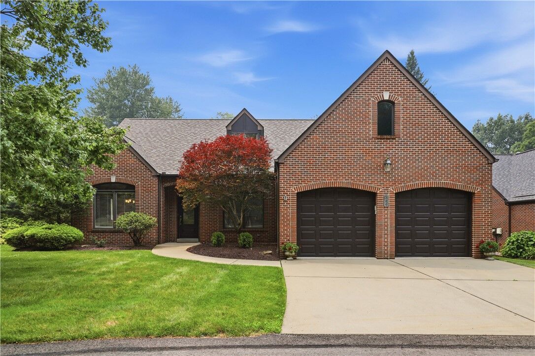 Property Photo: 4227 Haut Brion Ct PA 15101