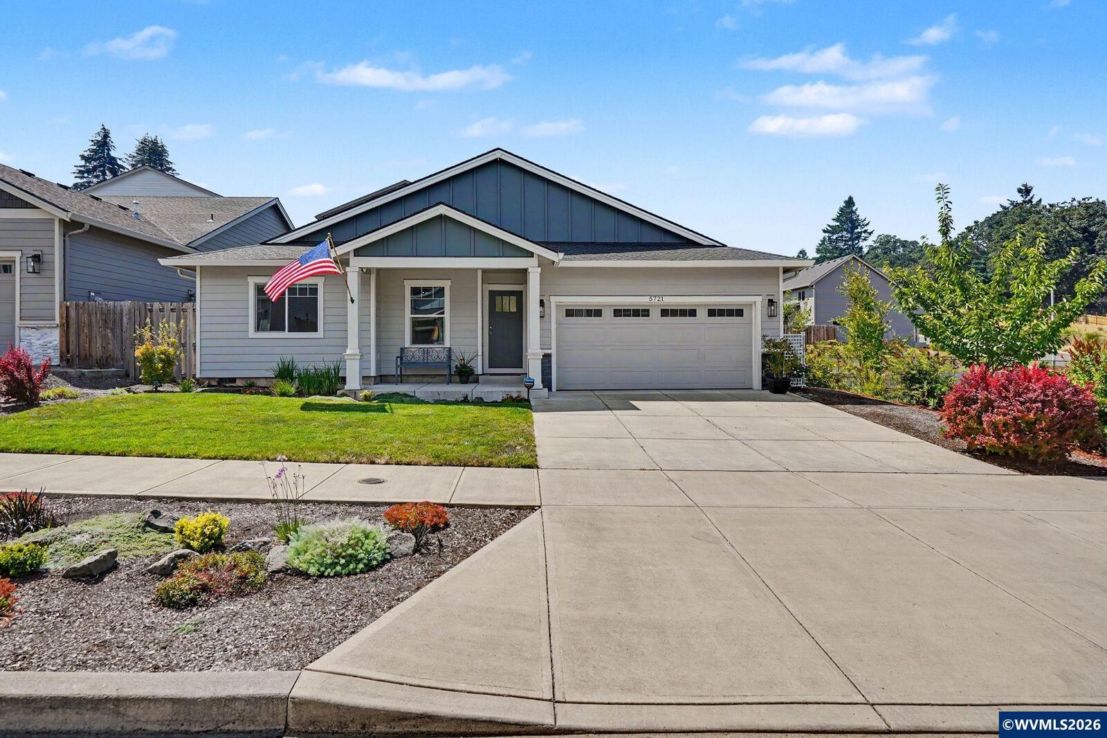 Property Photo:  5721 Springwood Av SE  OR 97306 