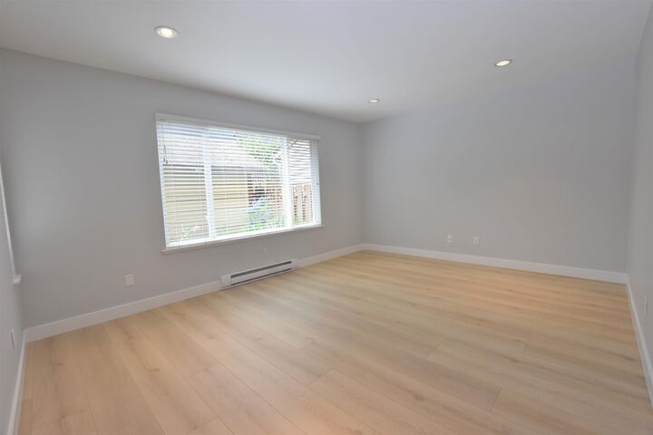 Property Photo: 15402 96A Avenue BC V3R 7H2