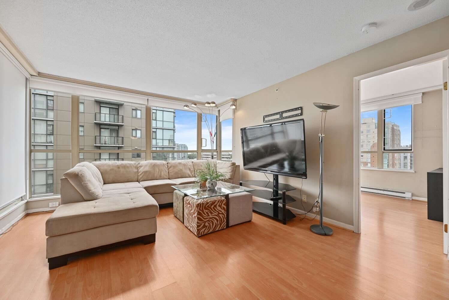 Property Photo:  6191 Buswell Street 90X  BC V6Y 4C4 