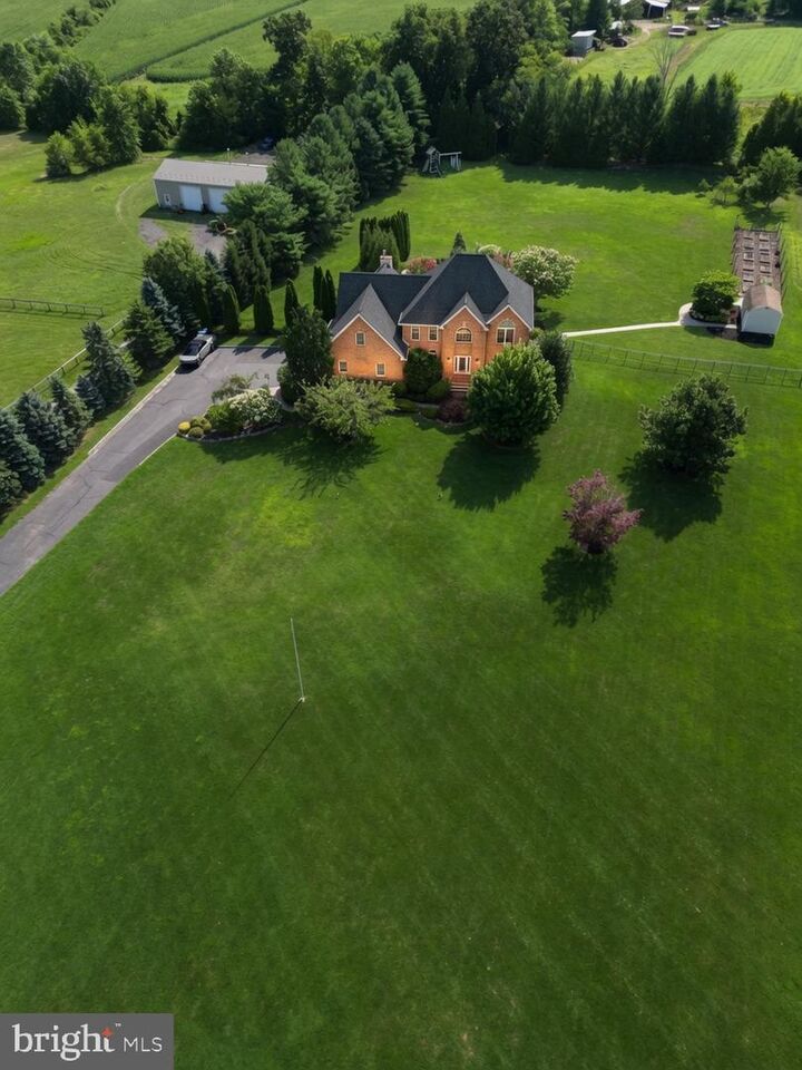 Photo de la propriété:  73 Paulson Road  NJ 08562 