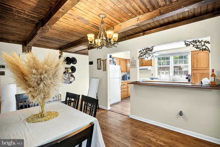 Property Photo:  101 Laureba Avenue  NJ 08084 
