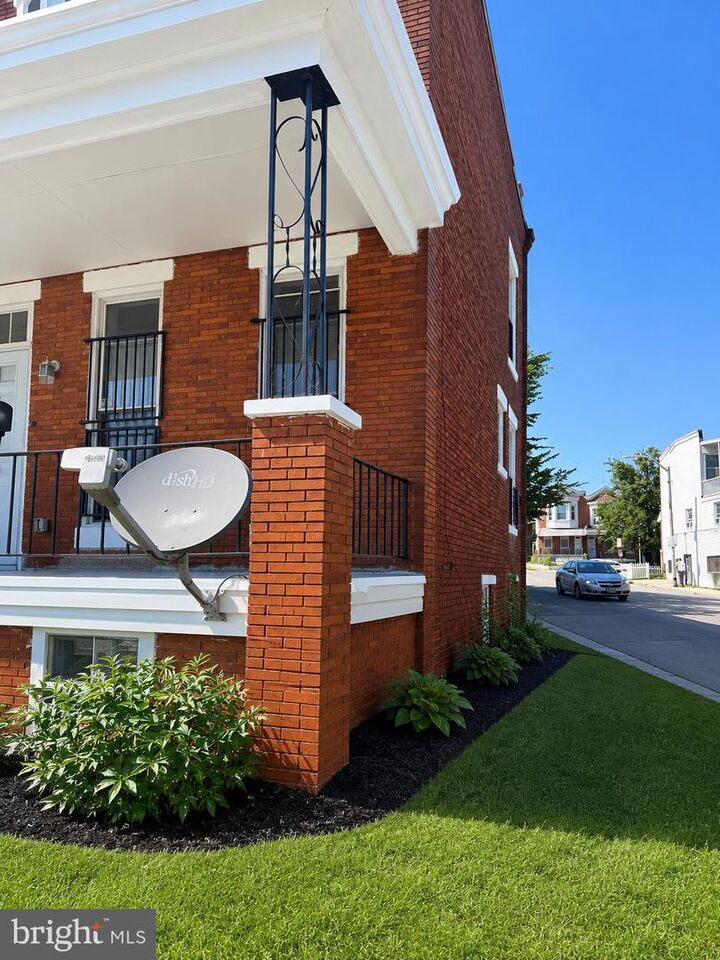 Property Photo:  2946 Presstman Street  MD 21216 