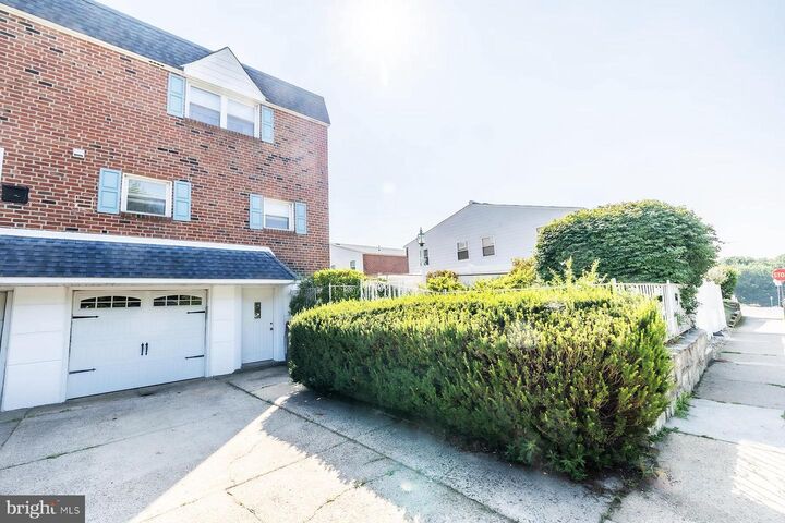 Property Photo: 700 Susquehanna Road PA 19111