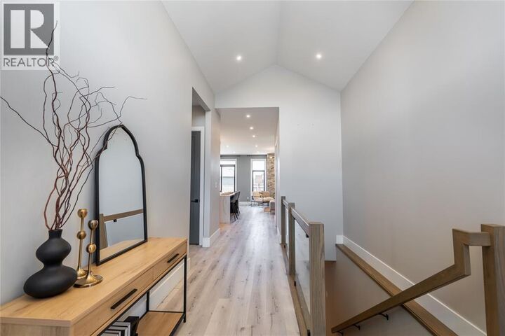 Property Photo:  616 Mead Court  ON N7W 0B5 