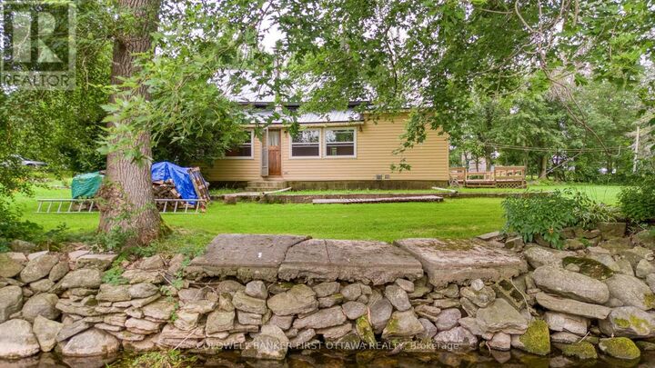 Property Photo: 1330 Ferguson Falls Road ON K0G 1K0