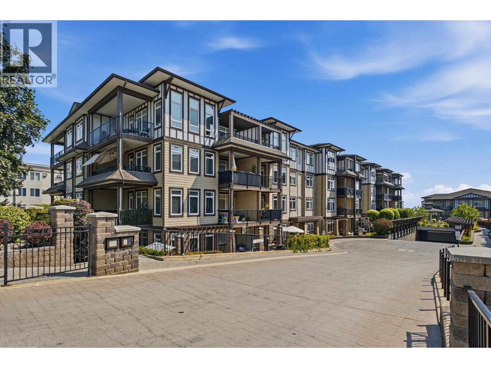 Photo de la propriété:  3833 Brown Road 1402  BC V4T 2J3 