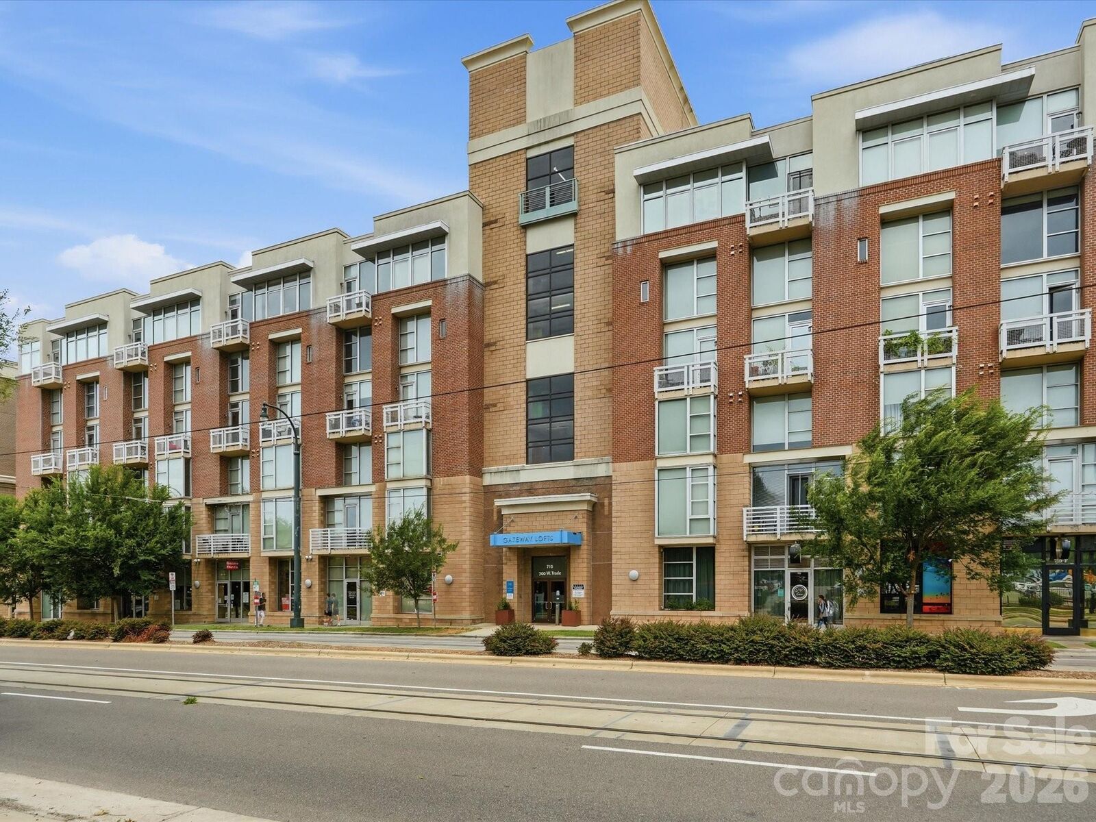 Property Photo:  710 W Trade Street  NC 28202 