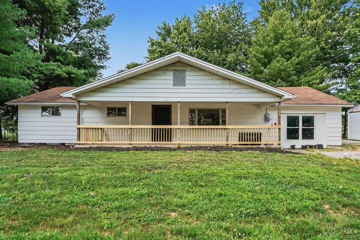 Property Photo: 1649 Main Street W OH 45119