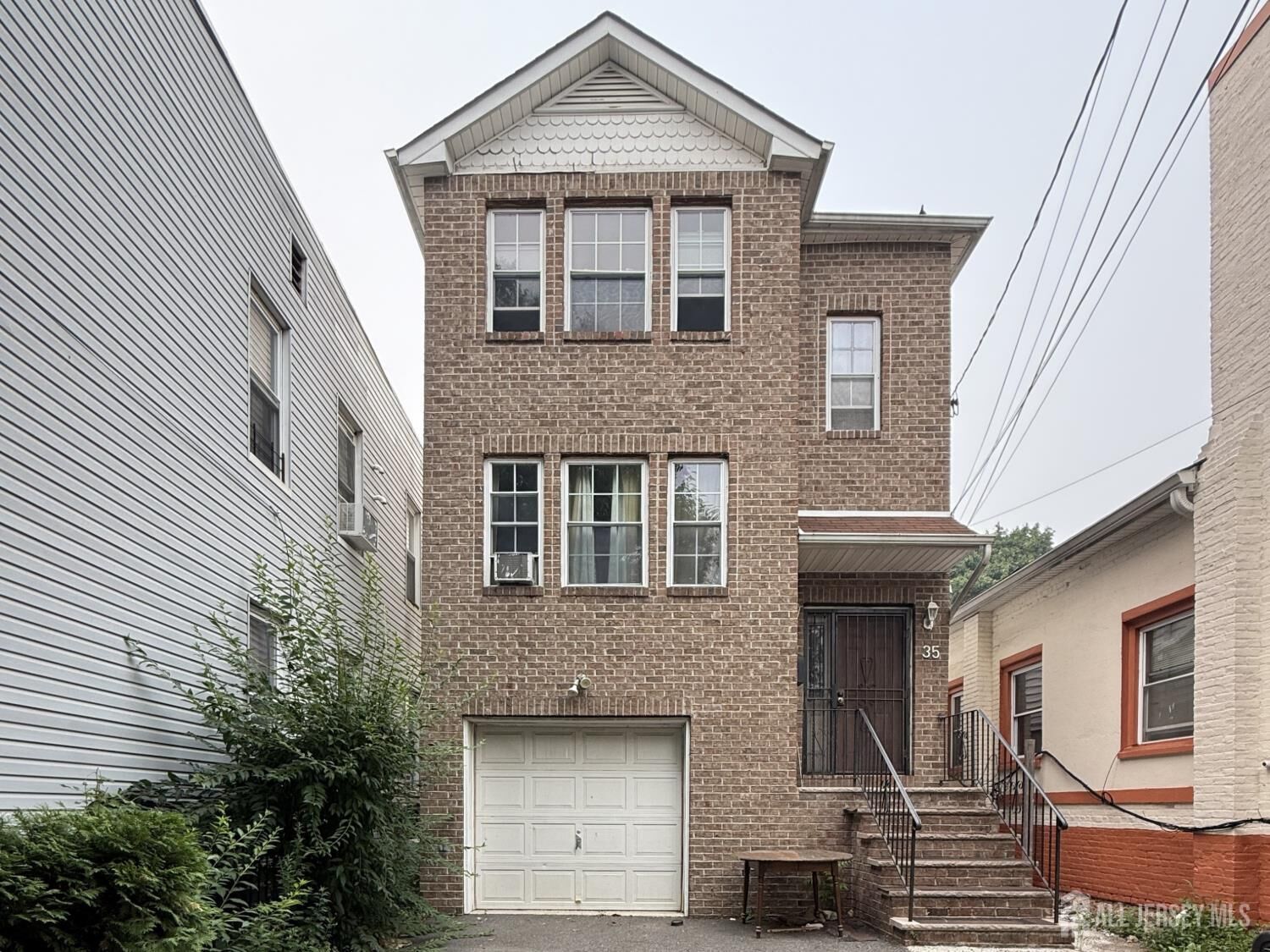 Property Photo: 35 Tillinghast Street NJ 07108