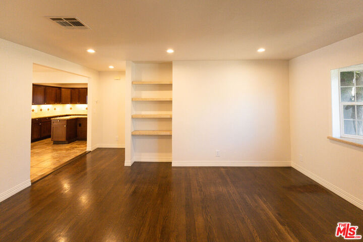 Property Photo:  5766 Newcastle Ave  CA 91316 