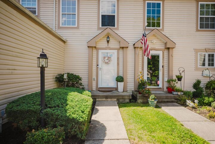 Property Photo: 970 Sara Court OH 43062