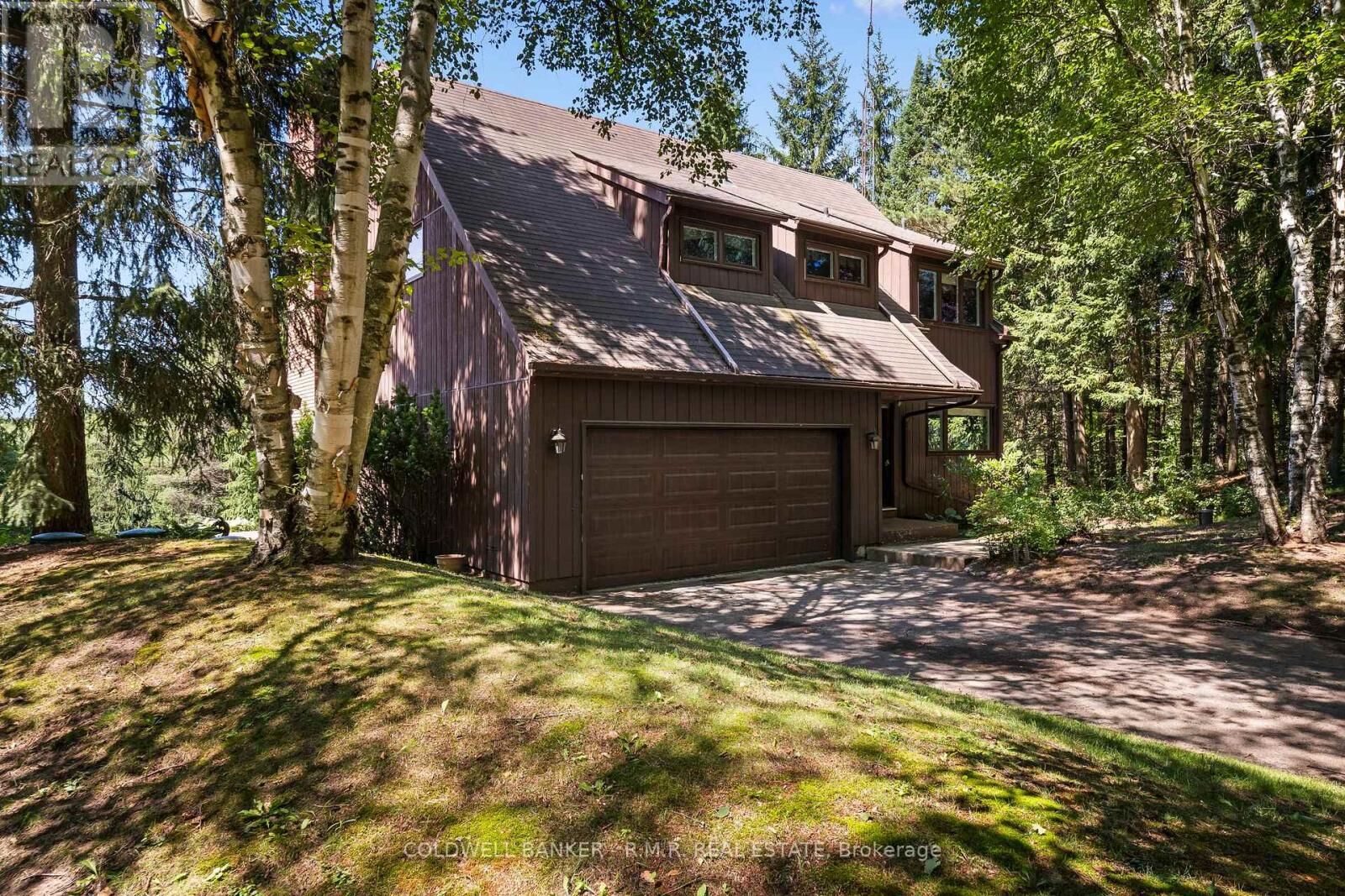 Property Photo:  6120 Concession 3 Corners  ON L0C 1A0 