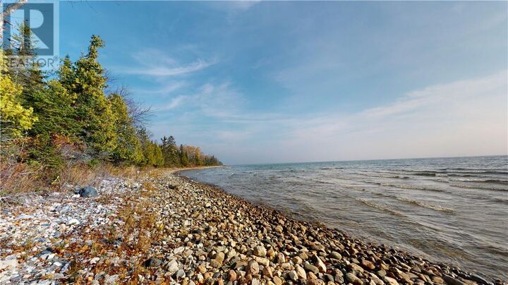 7 Sandy Point — photo 1