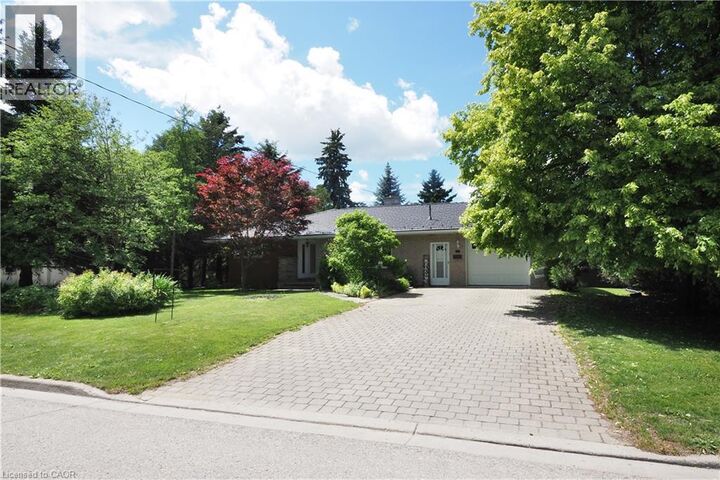 Property Photo: 835 York Avenue North ON N4W 2Y5
