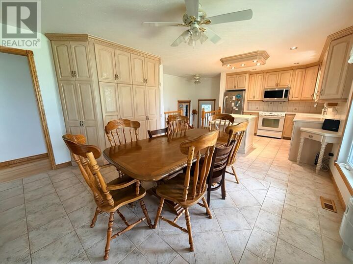 Property Photo: 111 Woodcrest Dr ON P0T 2A0