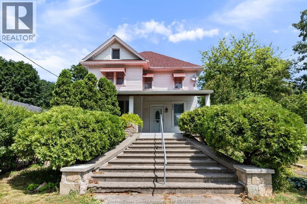 Property Photo:  495 Broadway  ON N0R 1A0 