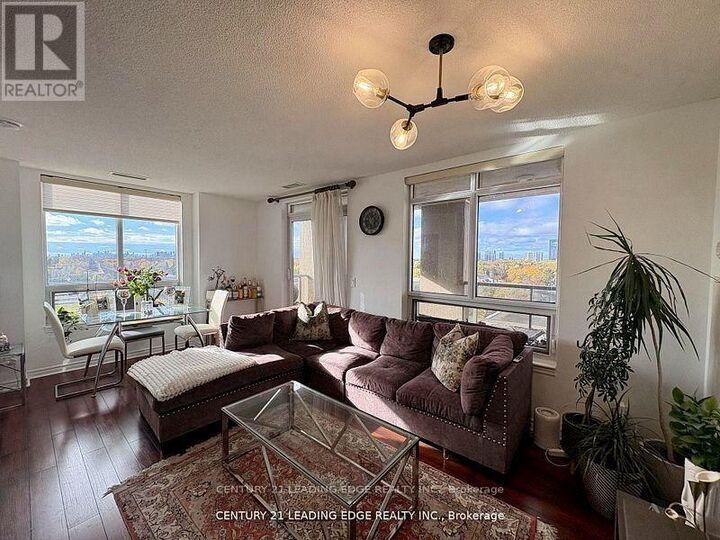 Property Photo:  18 Kenaston Gardens 712  ON M2K 3C7 