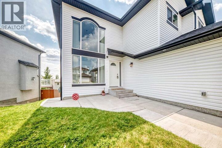 Property Photo: 184 Panorama Hills Manor Northwest AB T3K 5L2