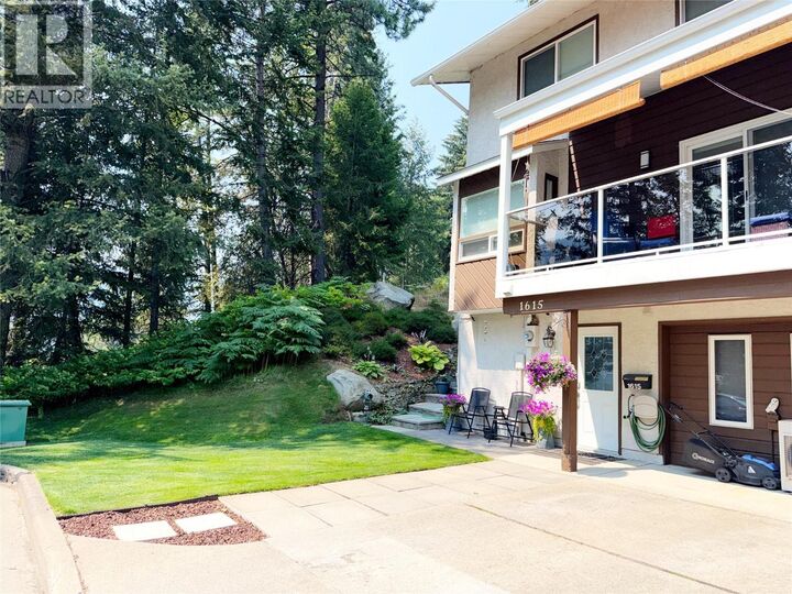 Photo de la propriété:  1615 Balsam Street  BC V1R 4M4 