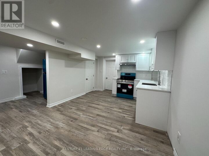 Property Photo: 11 White Abbey Park Bsmt ON M1R 4R3