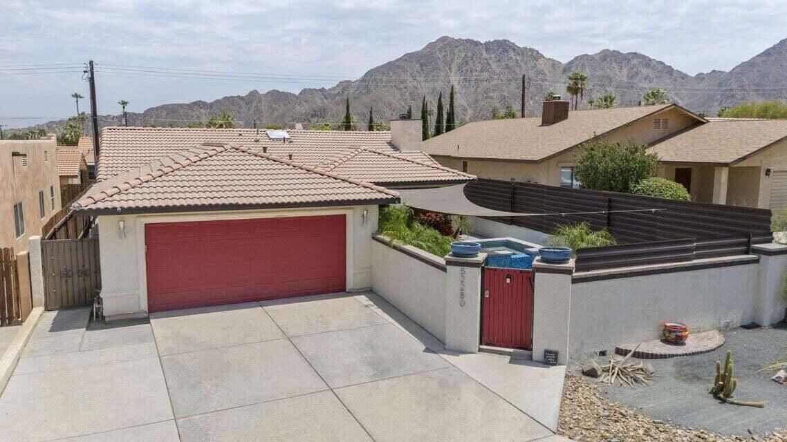 Property Photo:  52280 Avenida Ramirez  CA 92253 