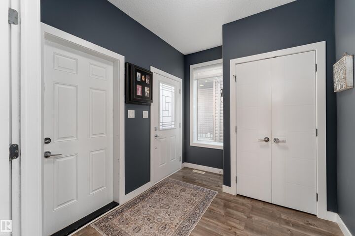 Property Photo:  6 Hickory Road  AB T8L 0R8 