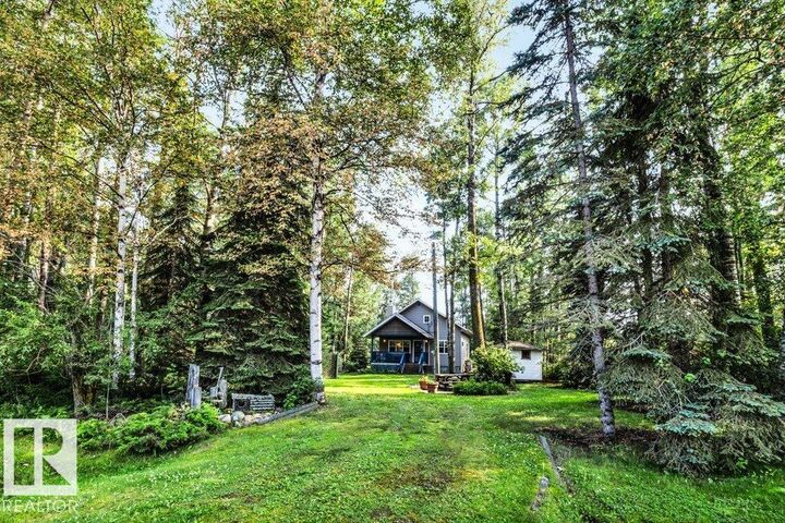 Property Photo: 188 Lakeshore Drive, S.v. Grandview AB T0C 2V0