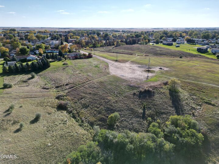Property Photo: 1205 11th Avenue SW ND 58401