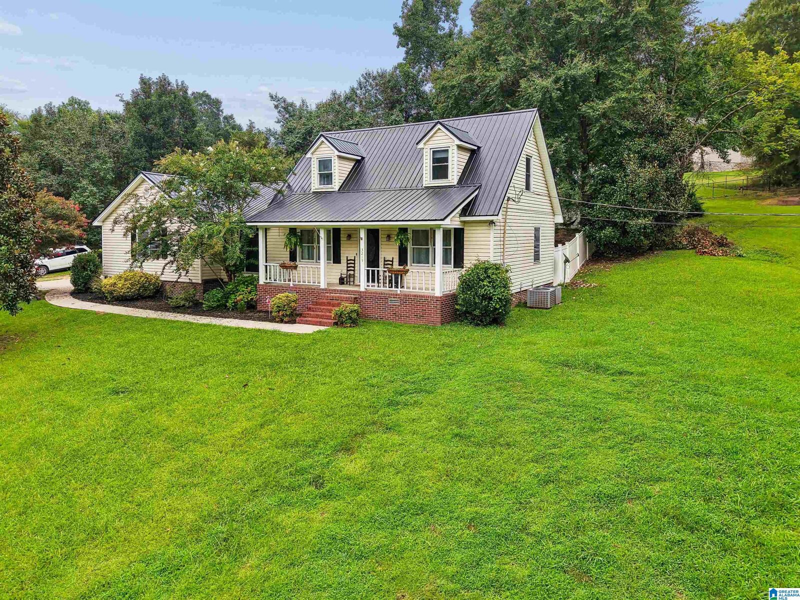 Property Photo:  3215 Berkley Hills Drive  AL 35907 