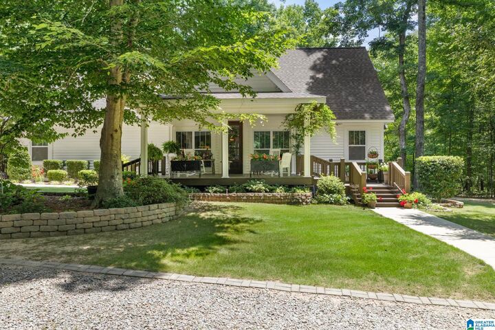 Property Photo:  6870 County Road 437  AL 35053 