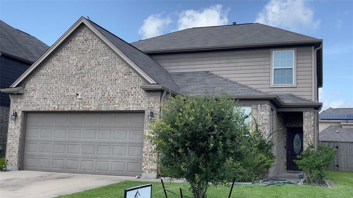 Property Photo: 8814 Alpine Wood Way TX 77583