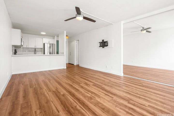 Property Photo:  1255 Nuuanu Avenue 606  HI 96817 