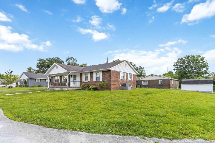 Property Photo: 79 Meadow Lark Circle KY 40701