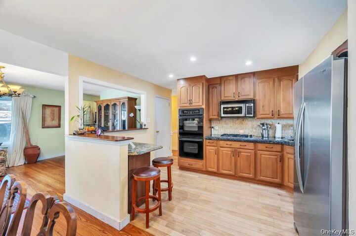 Property Photo:  4 Adams Street  NY 11801 