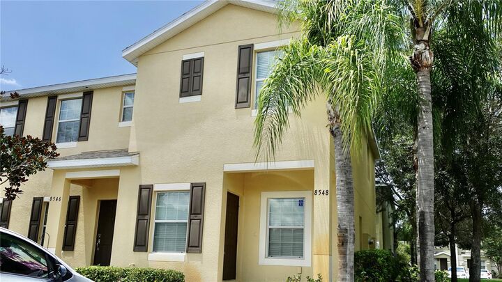 Property Photo:  8548 Gablebend Way  FL 33647 
