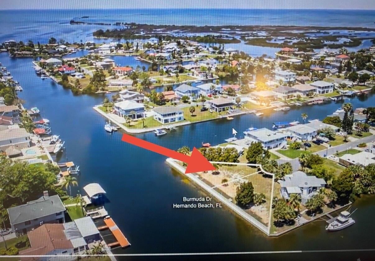 Property Photo:  0 Burmuda Drive  FL 34607 