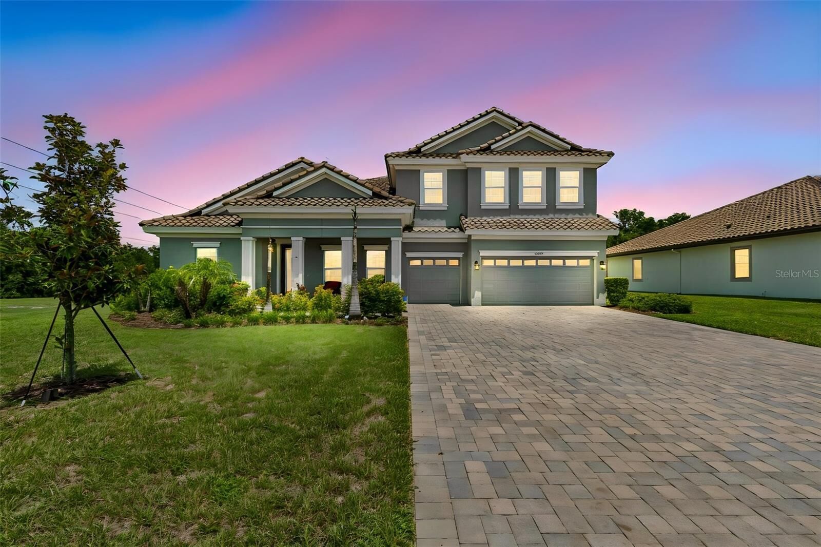 Property Photo:  10597 Meadowrun Drive  FL 33547 