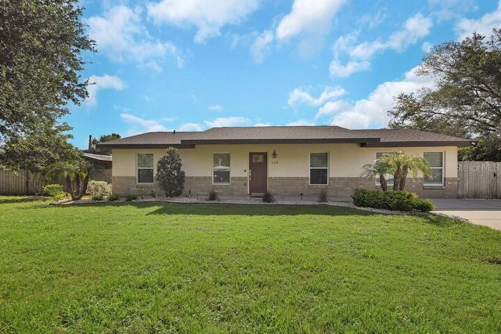 Property Photo:  103 Siesta Court  FL 32724 
