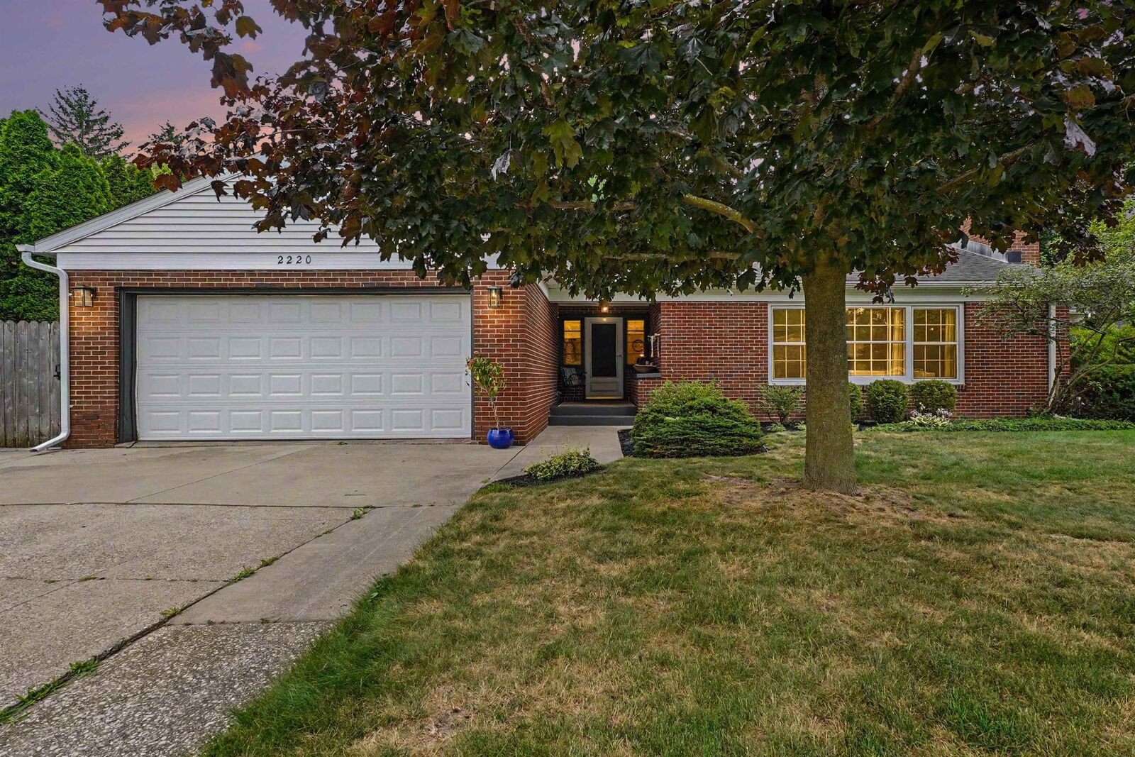Property Photo: 2220 McKinley Ave. Street MI 48708-6807