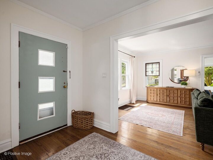 Property Photo: 3205 Wisconsin Avenue IL 60402