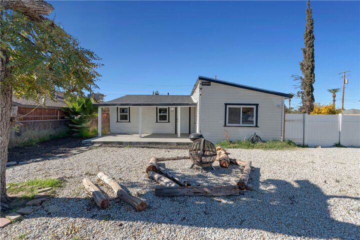 Property Photo: 415 N Santa Fe CA 92543