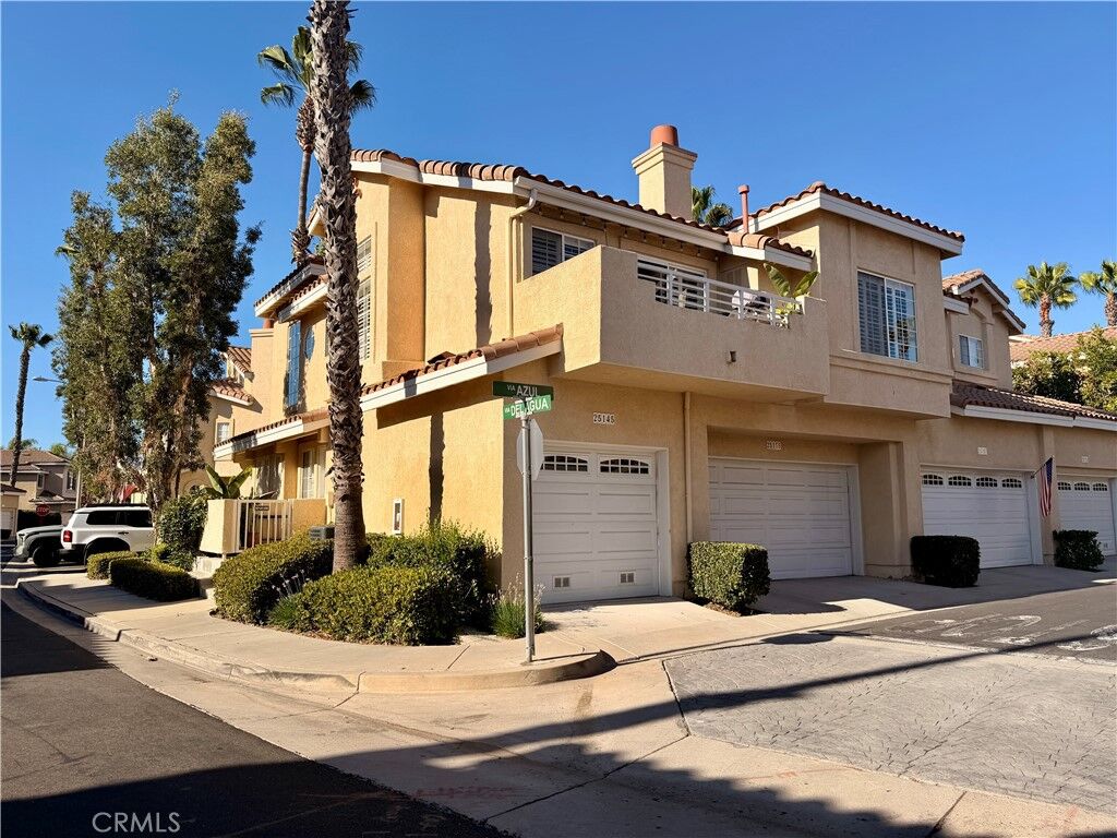 Property Photo: 25145 Via Azul CA 92677