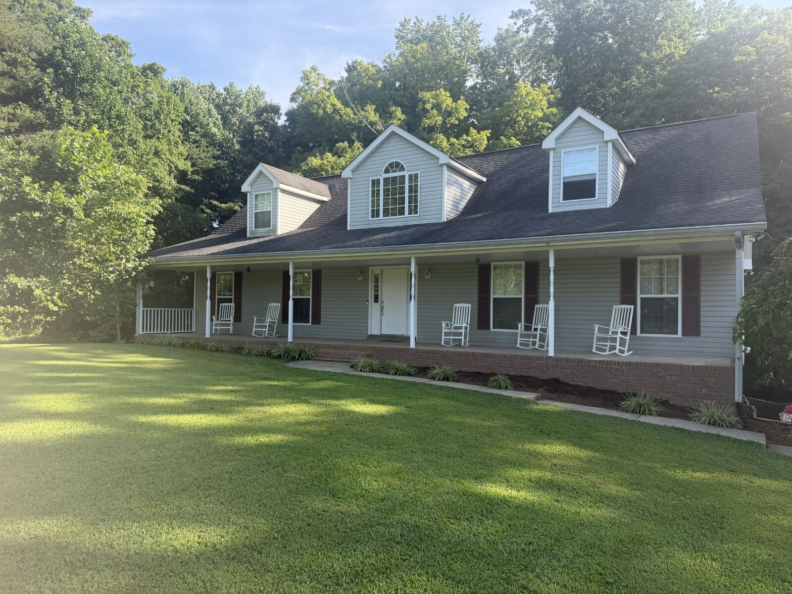 Property Photo: 5221 Grand View Ln TN 37146
