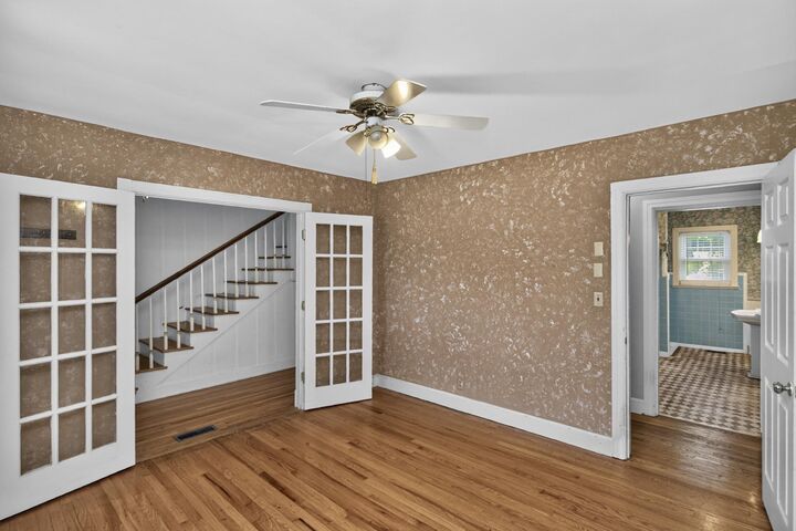 Property Photo: 118 S Graycroft Ave TN 37115