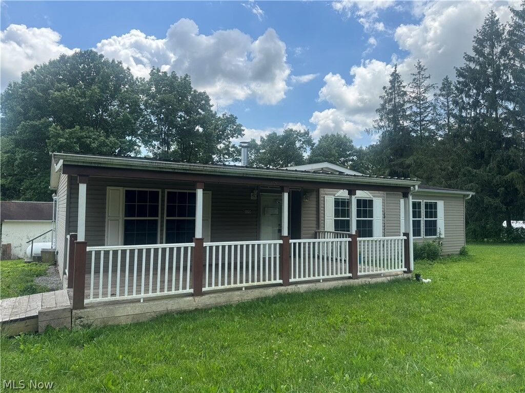 Property Photo: 600 Hill Road OH 45724
