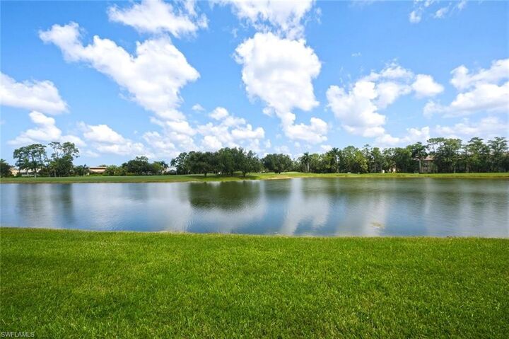 Property Photo:  7320 Coventry Ct 710  FL 34104 