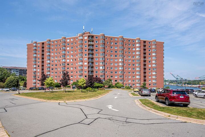 Property Photo:  516 45 Vimy Avenue  NS B3M 4C5 