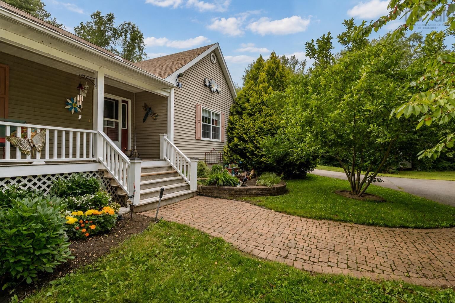 Property Photo: 138 South Street NS B0P 1E0
